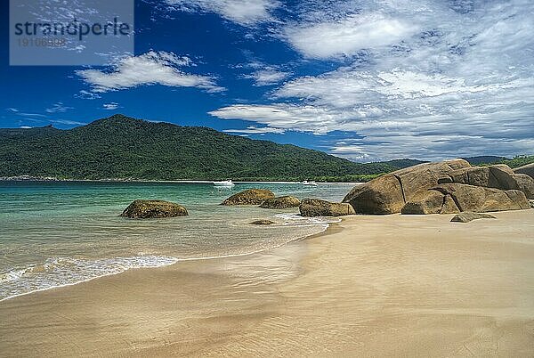 Die malerische Insel Ilha Grande in Brasilien  Südamerika