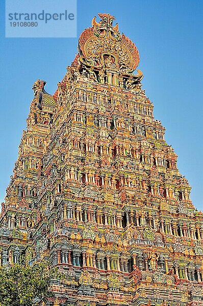 Bunter Turm des Meenakshi Amman Tempels in Indien