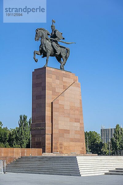 Manas-Denkmal nach dem Vorbild eines traditionellen Epos  Ala-Too-Platz  Bischkek  Kirgisistan