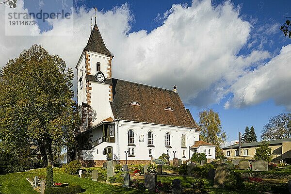 Großweitzschen ist eine Großgemeinde im Norden des Landkreises Mittelsachsen  Freistaat Sachsen. Kirche Großweitzschen