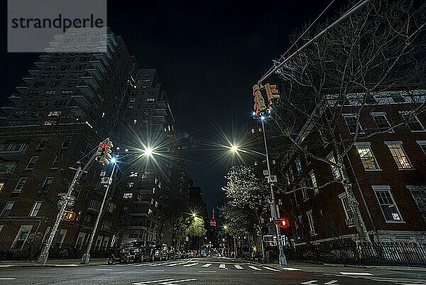 Fifth Avenue mit Blick nach Norden vom Washington Square Arch  Manhattan  New York