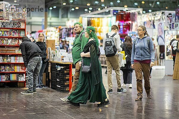 Die Leipziger Buchmesse ist eine internationale Buchmesse die jährlich im Frühjahr auf dem Leipziger Messegelände stattfindet. Sie ist der Frühjahrstreffpunkt der deutschen Buchbranche. Auf der Manga-Comic-Con kann man phantasivolle Kostüme bewundern