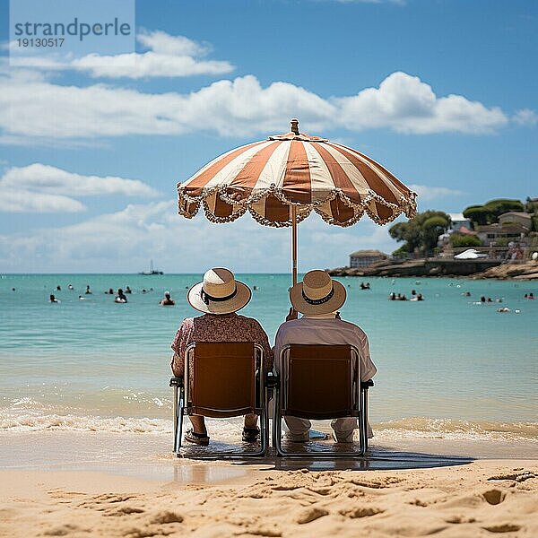 Ehepaar im Ruhestand  das auf einer Sonnenliege unter einem Sonnenschirm sitzt und auf das Meer schaut  AI erzeugt