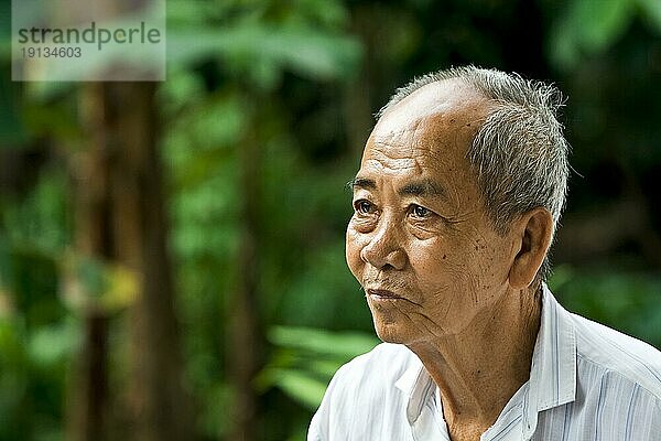 Alter Mann  Portrait  Vietnam  Südostasien  Asien