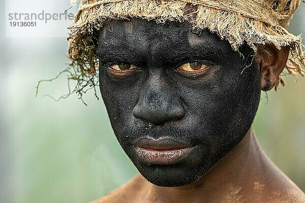 Tänzer in Kriegsbemalung  Sing Sing  Festival  Mount Hagen  Papua Neu-Guinea