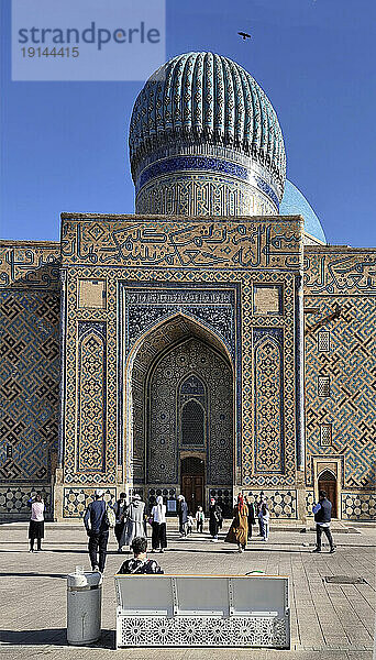 Zentralasien  Kasachstan  turkestanische Stadt. Das Mausoleum von Khoja Ahmed Yasavi.
