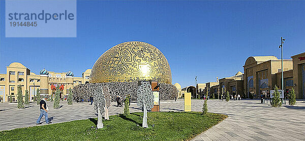 Zentralasien  Kasachstan  turkestanische Stadt. Das Mausoleum von Khoja Ahmed Yasavi.