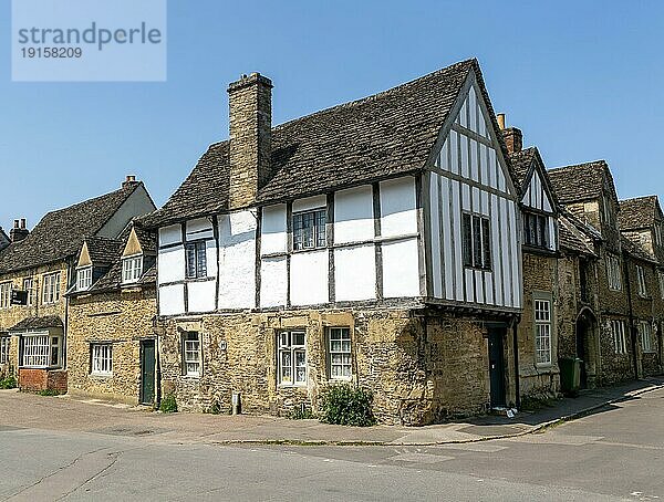 Historische Häuser im Dorf Lacock  Wiltshire  England  UK