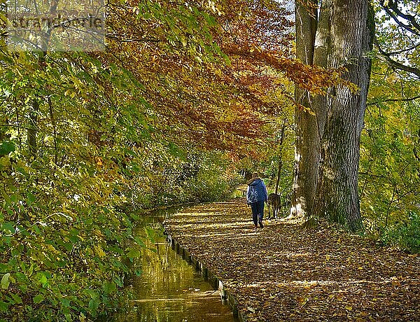 Herbstlicher Spazierweg Krummbach  Ochsenhausen