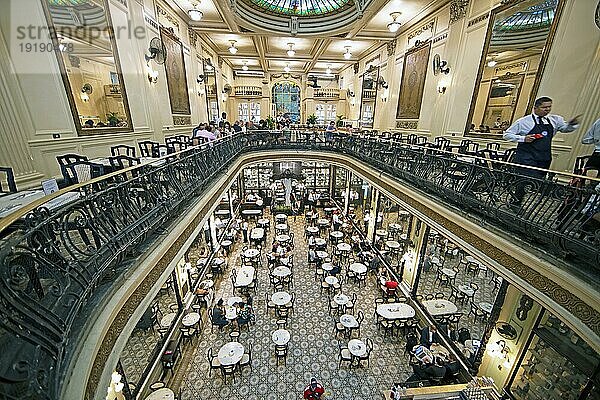 Comfeitaria Colombo  über 100 Jahre altes Café  Innenaufnahme  Altstadt  Rio de Janeiro  Bundesstaat Rio de Janeiro  Brasilien  Südamerika