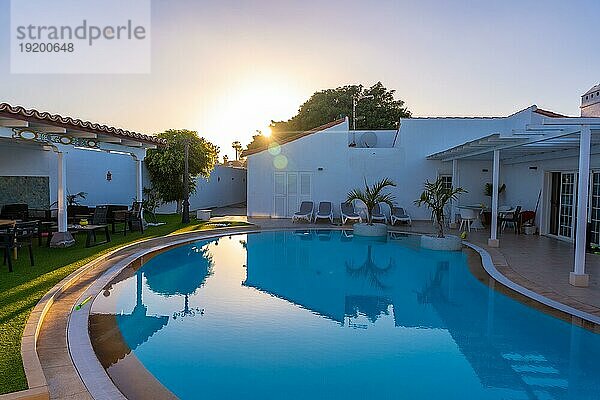 Schwimmbad in Luxusvilla bei Los Cristianos im Süden von Teneriffa  Kanarische Inseln