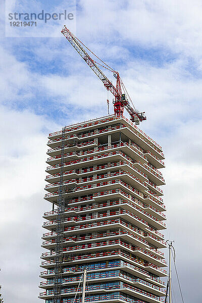 Europa  Belgien  Westflandern. Ostende. Turm im Bau