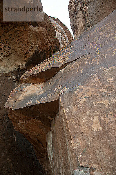 Petroglyphen  Valley of Fire  in der Nähe von Las Vegas  Nevada  Vereinigte Staaten von Amerika  Nordamerika