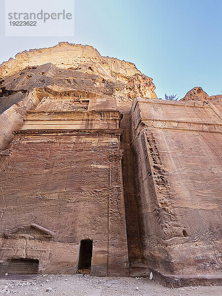 Die Straße der Fassaden  Petra Archäologischer Park  UNESCO-Weltkulturerbe  eines der neuen sieben Weltwunder  Petra  Jordanien  Naher Osten