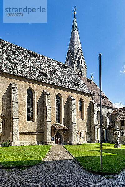 Pfarrkirche San Michele  Brixen  Südtirol (Südtirol) (Provinz Bozen)  Italien  Europa