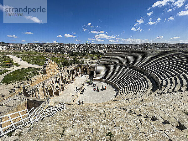 Das große Nordtheater in der antiken Stadt Jerash  vermutlich 331 v. Chr. von Alexander dem Großen  Jerash  Jordanien  Naher Osten gegründet