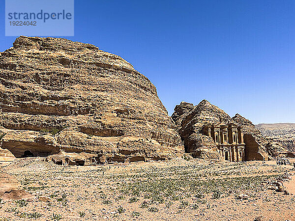 Das Petra-Kloster (Al Dayr)  der Archäologische Park Petra  UNESCO-Weltkulturerbe  eines der neuen sieben Weltwunder  Petra  Jordanien  Naher Osten