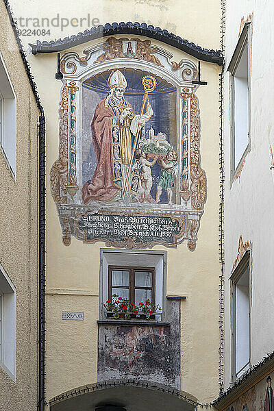 Fresko auf einem Tor zur Altstadt  Bruneck  Südtirol (Südtirol) (Provinz Bozen)  Italien  Europa