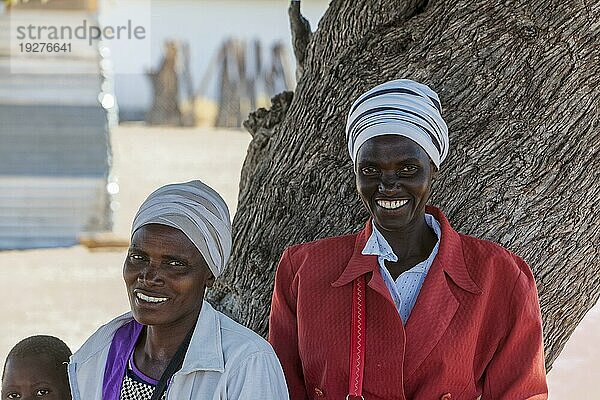 Afrikanische Frauen lachen  Botswana  Afrika