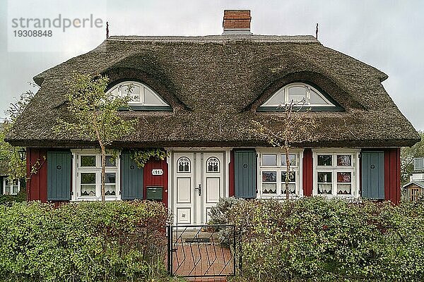 Born am Darß ist eine Gemeinde im Landkreis Vorpommern-Rügen in Mecklenburg-Vorpommern. Sie ist ein staatlich anerkannter Erholungsort