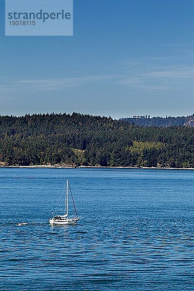 Gulf Islands in der Straße von Georgia vor Vancouver Island  Kanada  Nordamerika