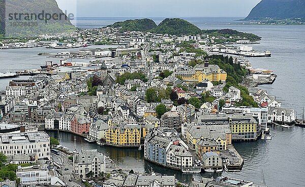 Stadt Alesund in Norwegen