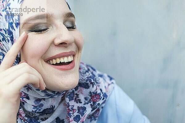 Close up schöne Frau mit Hijab