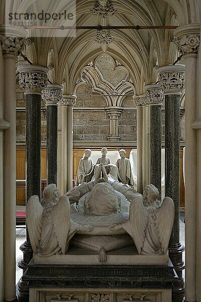 Innenansicht  Grab Augustus Duncombe  York Minster  Archidiocese of York  York  England  Großbritannien  Europa
