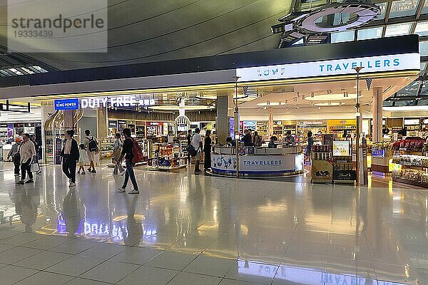 Duty Free Shop im Sicherheitsbereich  Flughafen Bangkok-Suvarnabhumi  Bangkok  Thailand  Asien