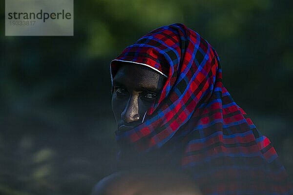 Massai Mann  Ngorongorokrater  Ngorongoro Conservation Area  Tansania  Afrika