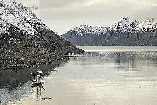 Barkentine Antigua  Hornsund  Spitzbergen  Svalbard  Norwegen  Europa