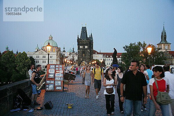 Karlsbrücke  Prag  Tschechische Republik.