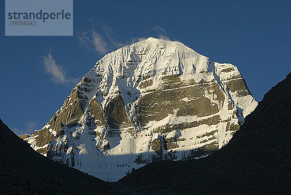 Nordwand des Mount Kailash bei Sonnenaufgang