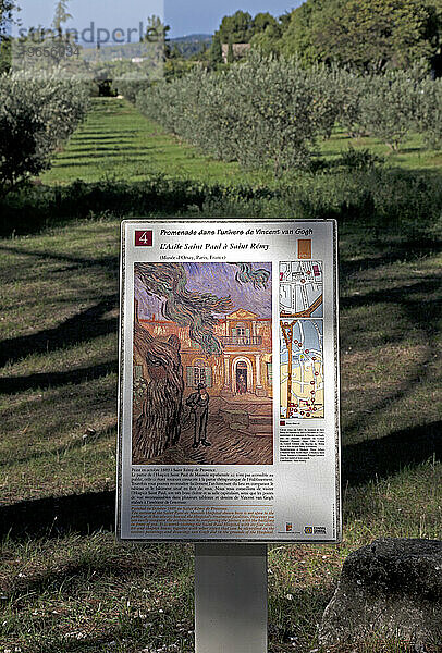 Schild auf dem Vincent Van Gogh Trail  St. Remy  Provence  Frankreich.