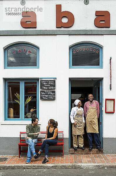 Eine Bäckerei und ein Café  Abasto  in Bogota  Kolumbien.