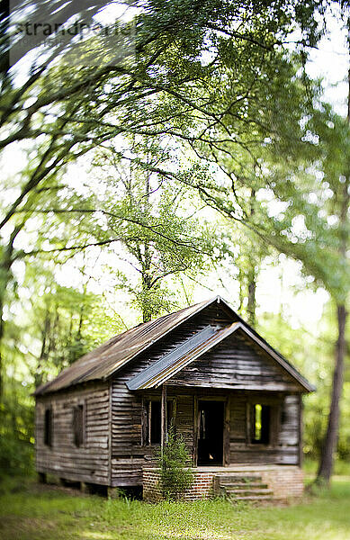 Ein altes  verlassenes Haus im ländlichen Alabama.