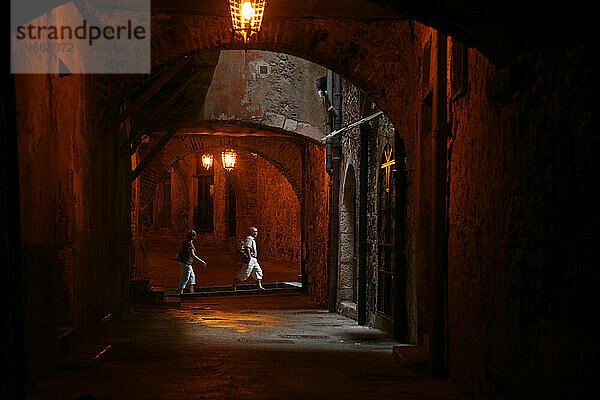 Rue Obscure  Villefranche sur Mer  C?te d'Azur  Alpes Maritimes  Provence  Frankreich.