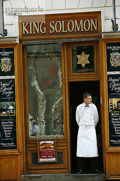 Koscheres jüdisches Restaurant in Josefov  Prag  Tschechische Republik.