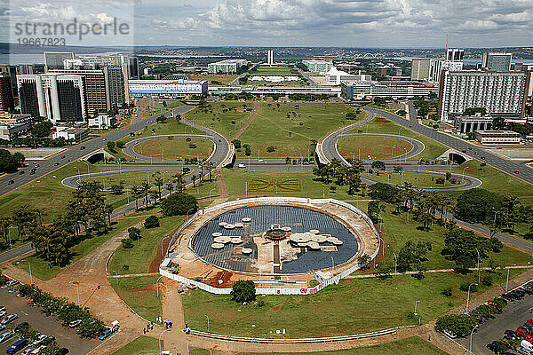 Blick über Brasilia vom Fernsehturm  Brasilien.