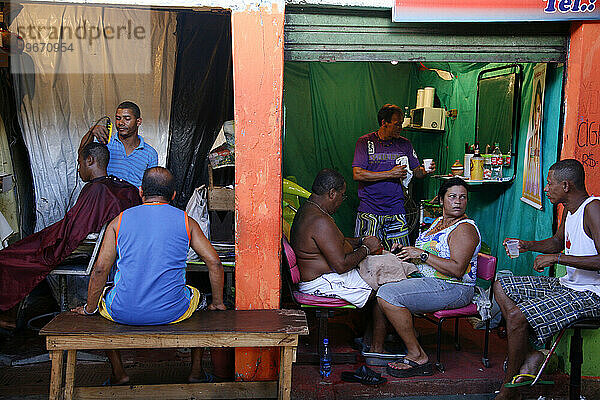 Schönheitssalon und Friseursalon auf dem Markt von Sao Joaquim  Salvador  Bahia  Brasilien.