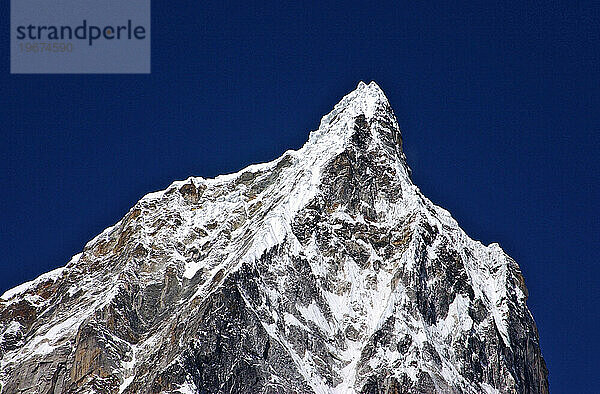 Der spektakuläre Gipfel des Cholatse im Khumbu-Tal  Nepal.