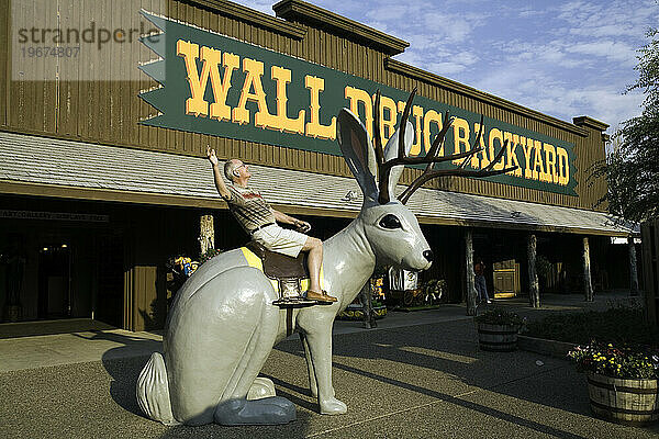 South Dakota – Wall Drug Store