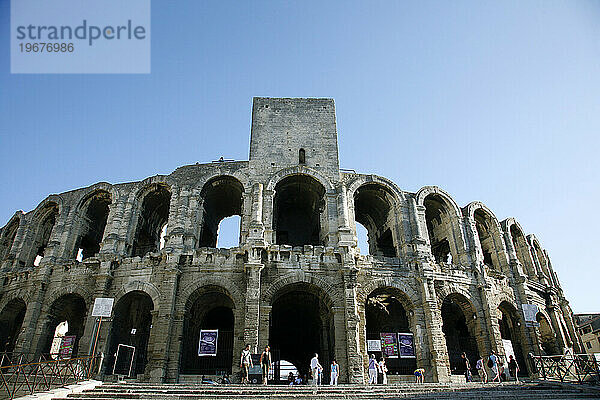 Römisches Amphitheater Les Arenes  Arles  Provence  Frankreich.