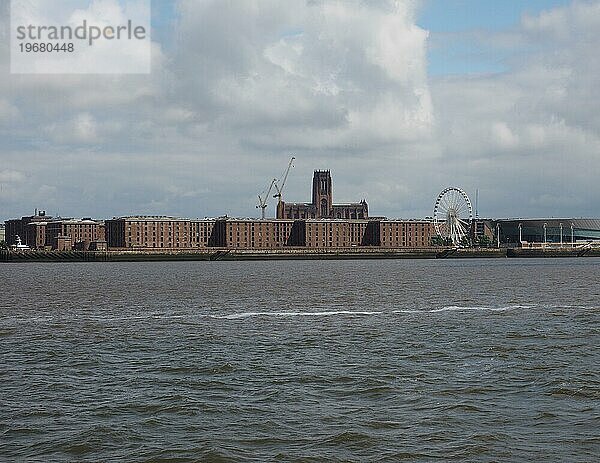 Albert Dock in Liverpool  Großbritannien  Europa