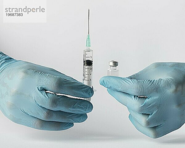 Vorderansicht Arzt beim Setzen der Impfstoffspritze