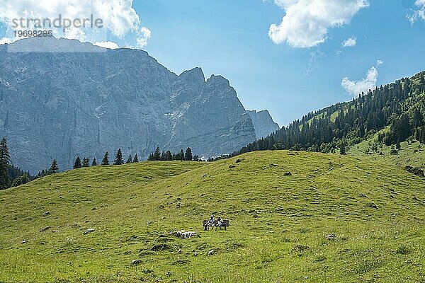 Ruhe und Entspannung im Karwendelgebirge nahe der Engalmen