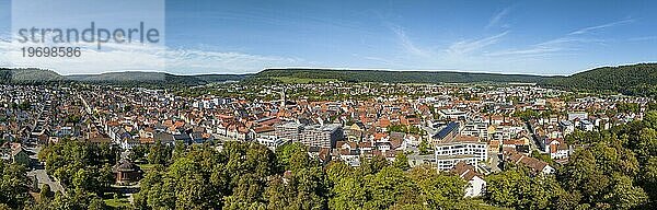 Luftbild-Panorama von der Stadt Tuttlingen  Landkreis Tuttlingen  Baden-Württemberg  Deutschland  Europa