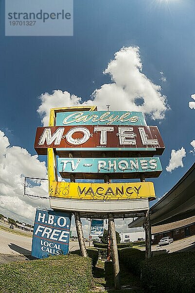 Altes Hotel  Unterkunft  Reisen  Roadtrip  Fünfziger Jahre  Geschichte  historisch  Kult  Route 66  USA  Nordamerika