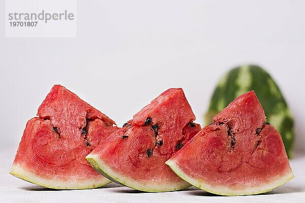 Close up frische Wassermelone Scheiben Tisch