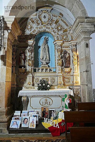 Seitenaltar  Kirche Matriz  Igreja Matriz de Monchique  im manuelinischen Stil  Monchique  Algarve  Portugal  Europa